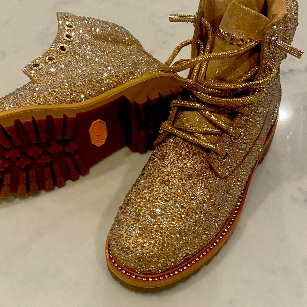 Bling out Timberland boots NWT